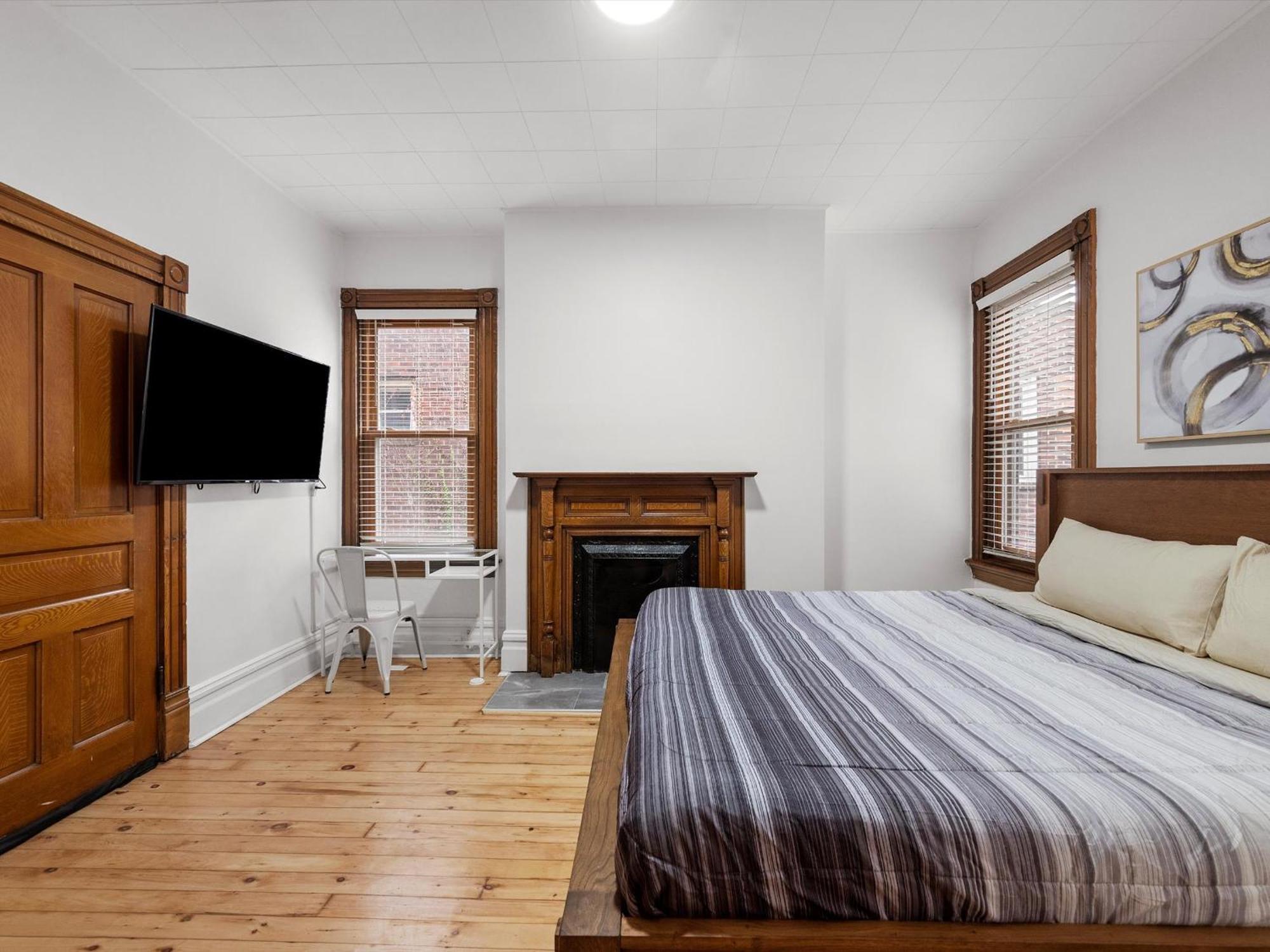 Oakland, Pittsburgh !D Modern And Stylish Private Bedroom With Shared Bathroom Esterno foto